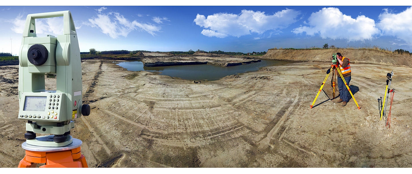 гидротехнические постройки