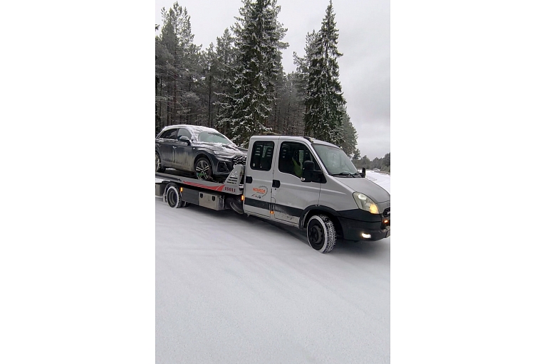 Bojātu auto pārvadāšana