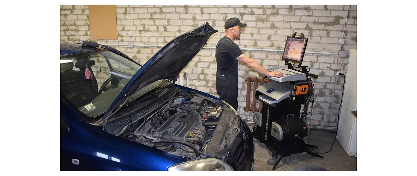 Grobina car workshop