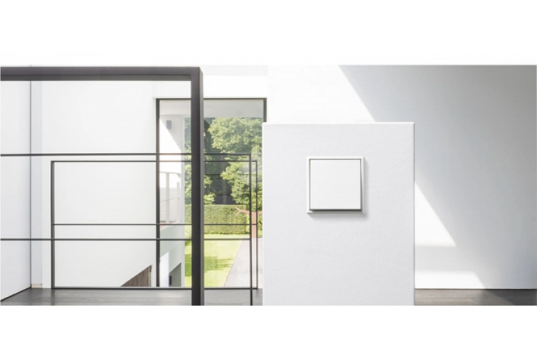 Installation of internal and external lighting network