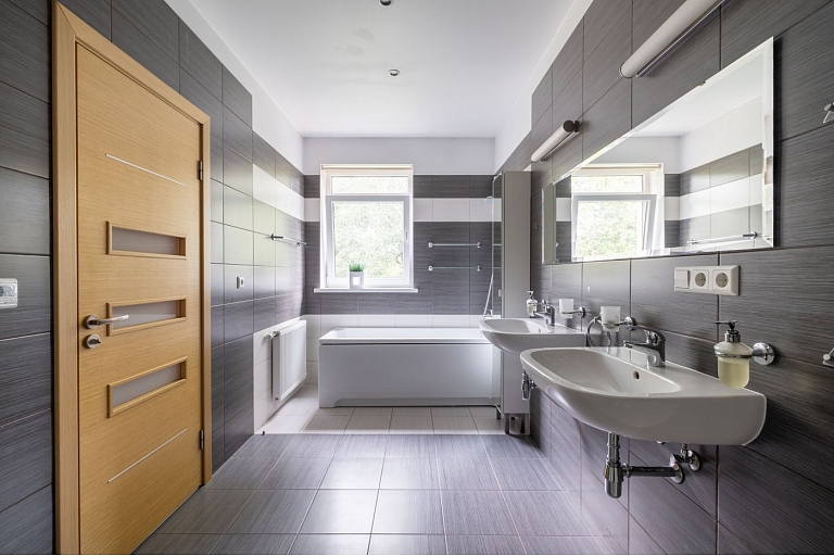 Nekustamā īpašuma aģentūra