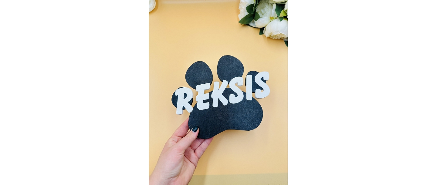 Large format letters