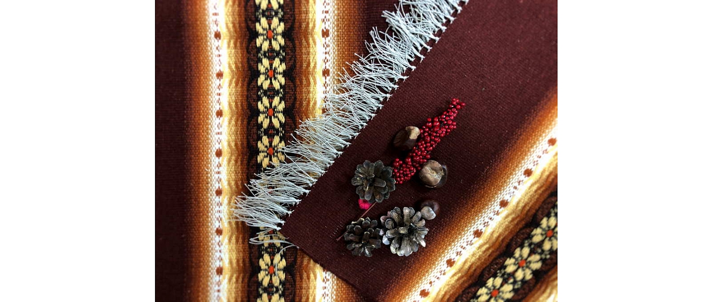 Folk blanket with fringes for a coffin