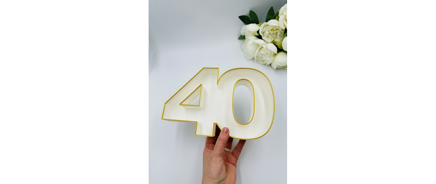 Anniversary decorations