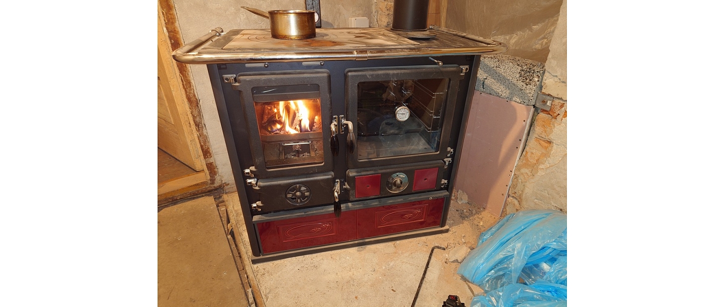 Wood-burning stove