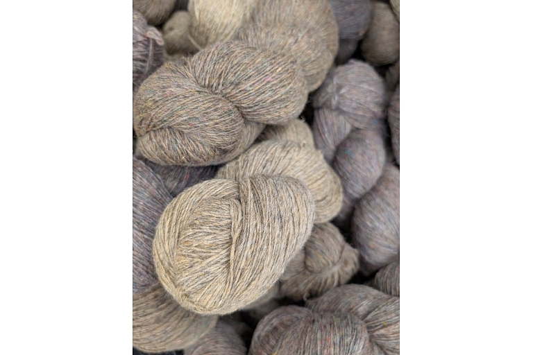 Natural yarn