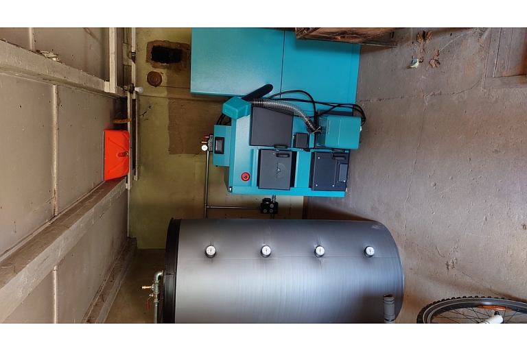 Combined wood-pellet boiler