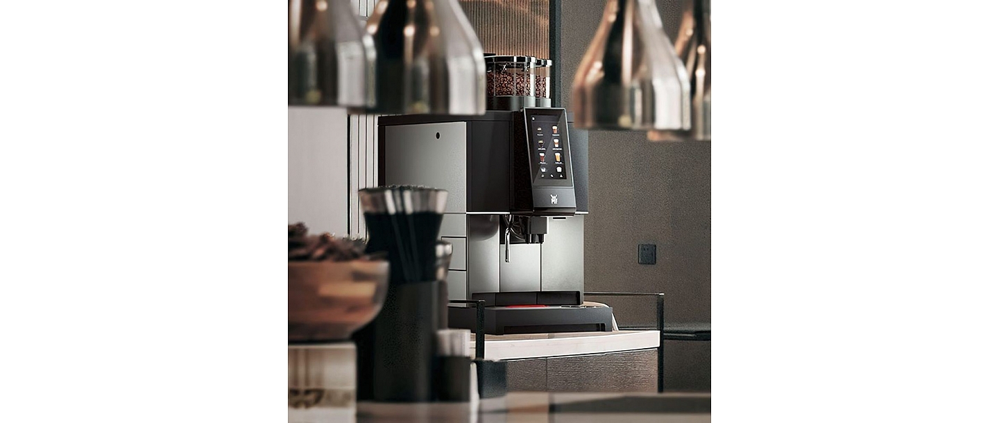 Coffee machines and accessories