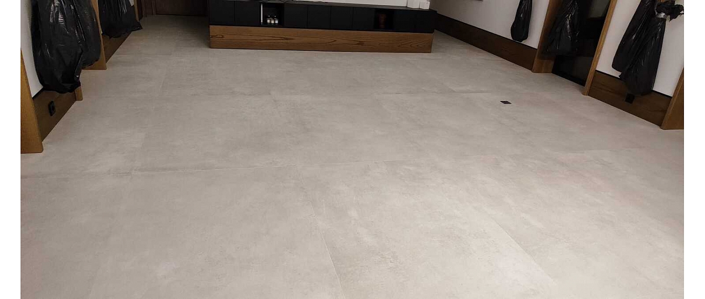 Floor cleaning