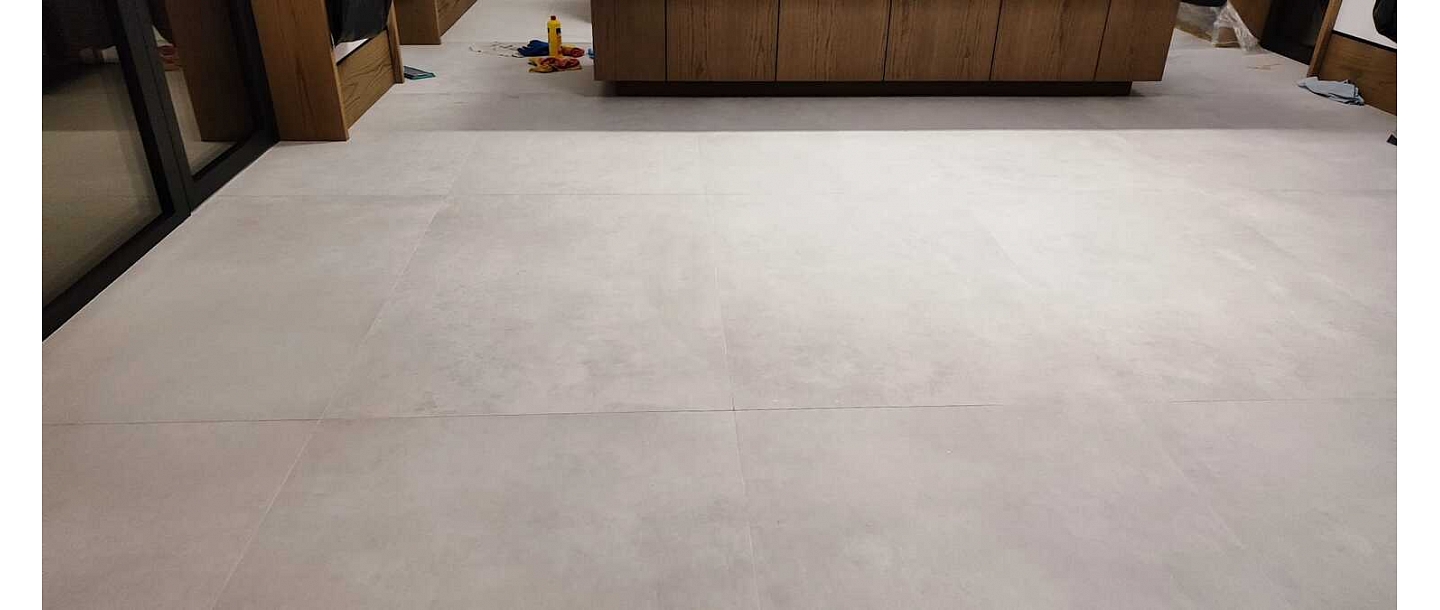 Floor cleaning