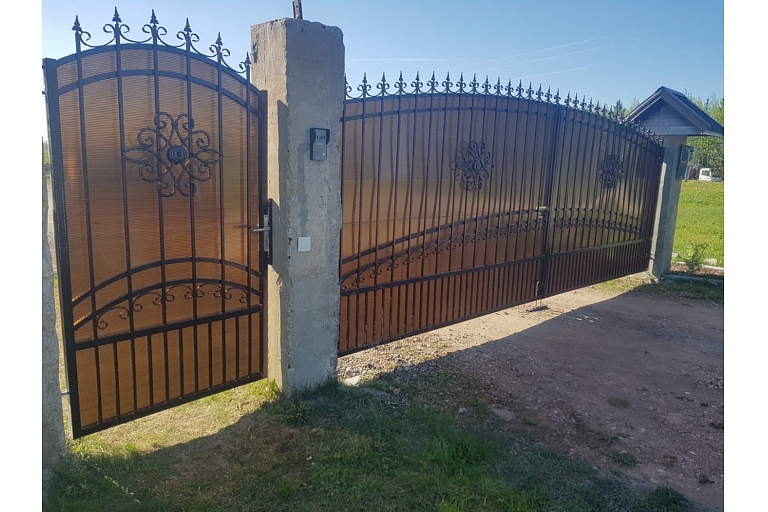 Vārtu konstrukcijas