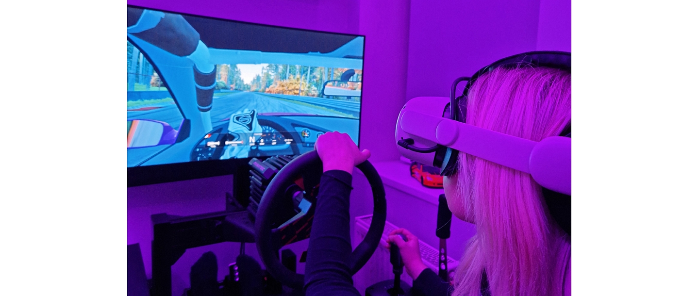 Car simulator for events