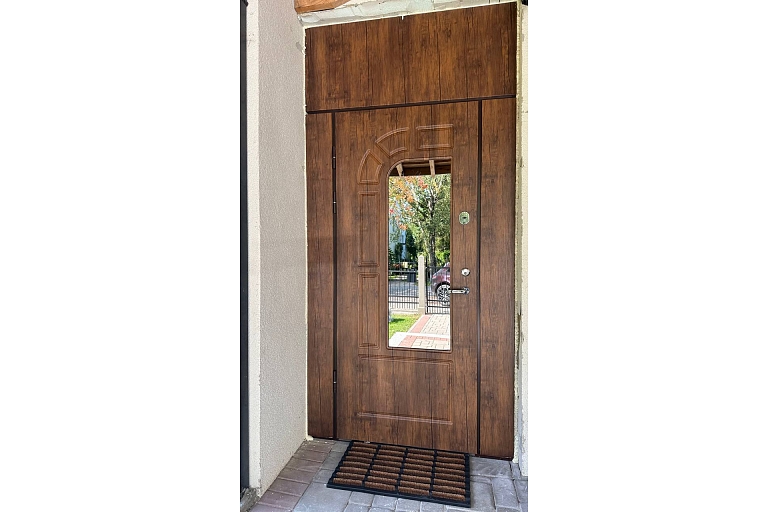Metal doors