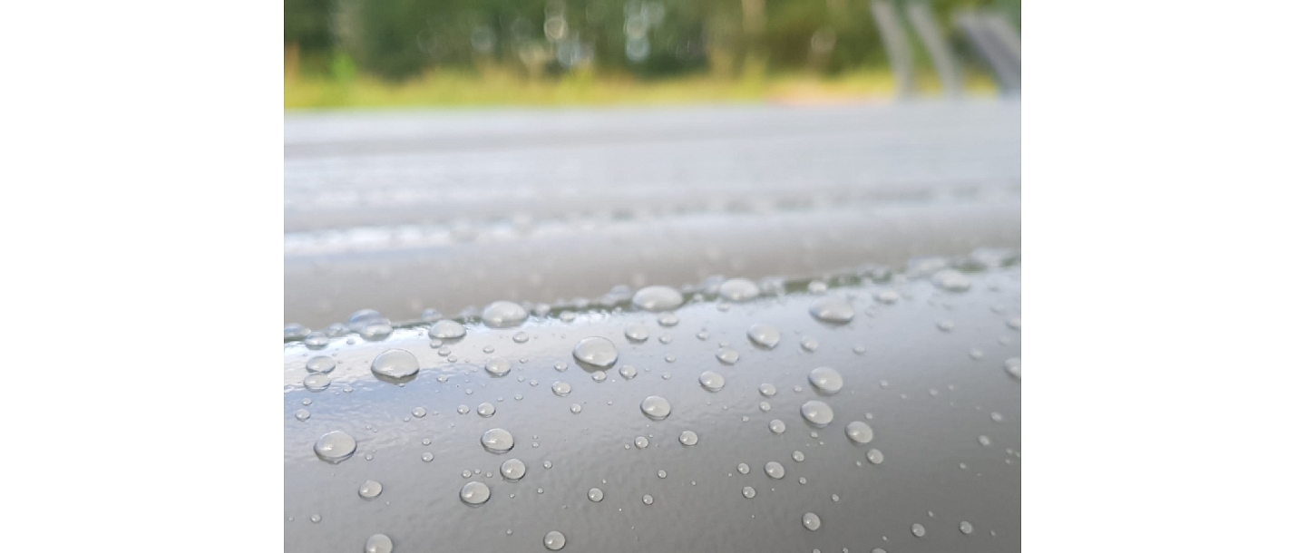 Decorative and protective coating