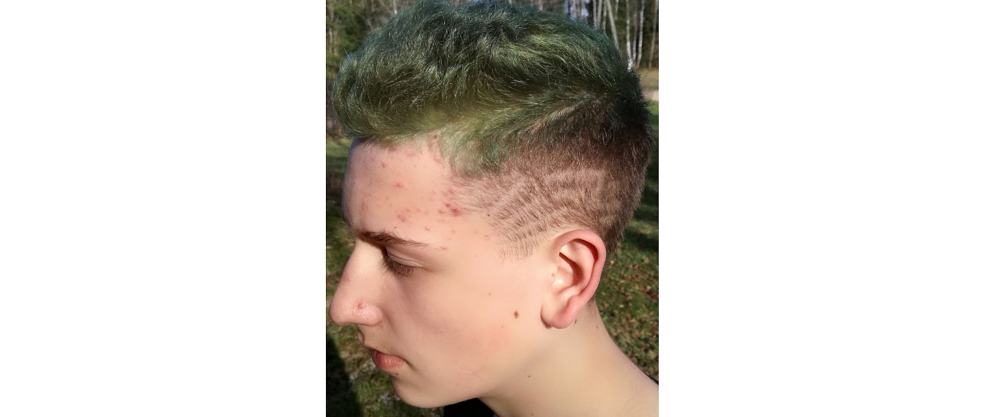 Hair-dressing saloon