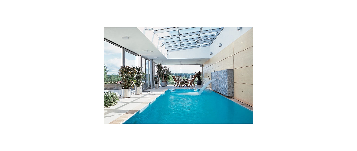 Pool cascade