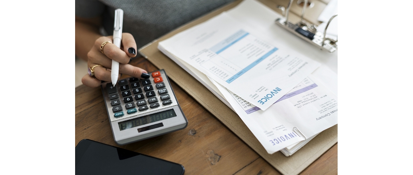 Финансовая деятельность