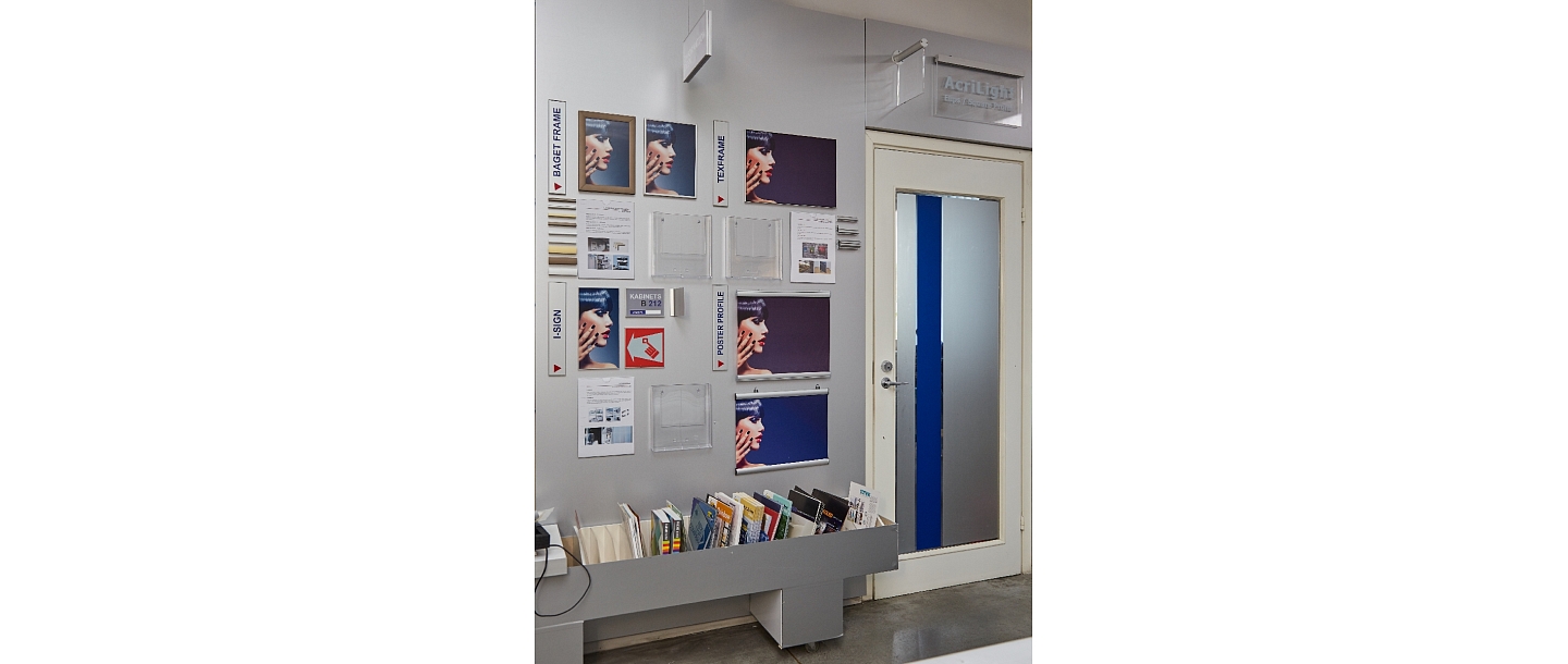 Apg.uzlex.eu outdoor advertising design interior design furniture elements billboards light boxes