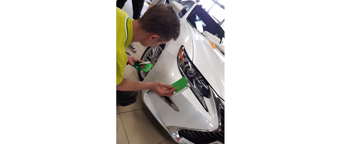 Rakelis banana tools and accessories for car wrapping tools.uzlex.eu deglava iela 166B