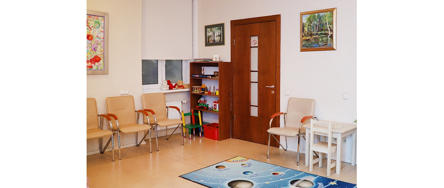 Bērnu stūrītis uzgaidāmajā telpā, Acu veselības centrs