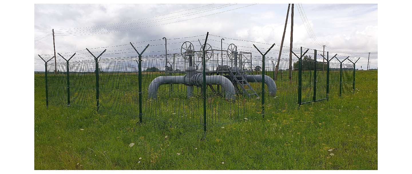 3D panel with barbed wire