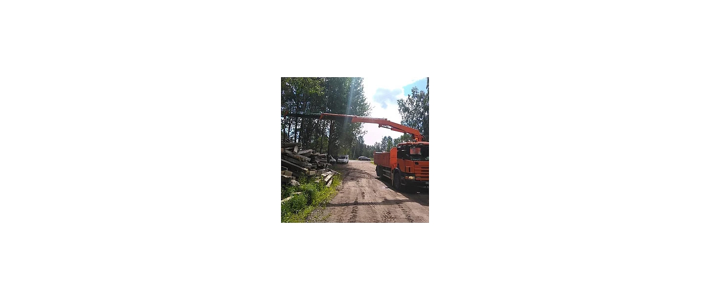 Тракторы, экскаваторы, автокраны, универсальные самосвалы для сыпучих и контейнерных грузов