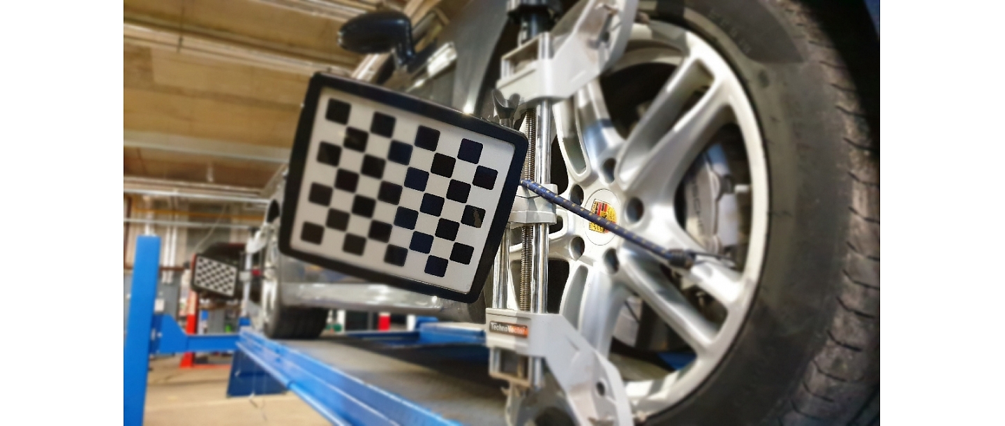 Autoserviss auto center Rencēnu Pļavnieki Meirānu street 6 savirze