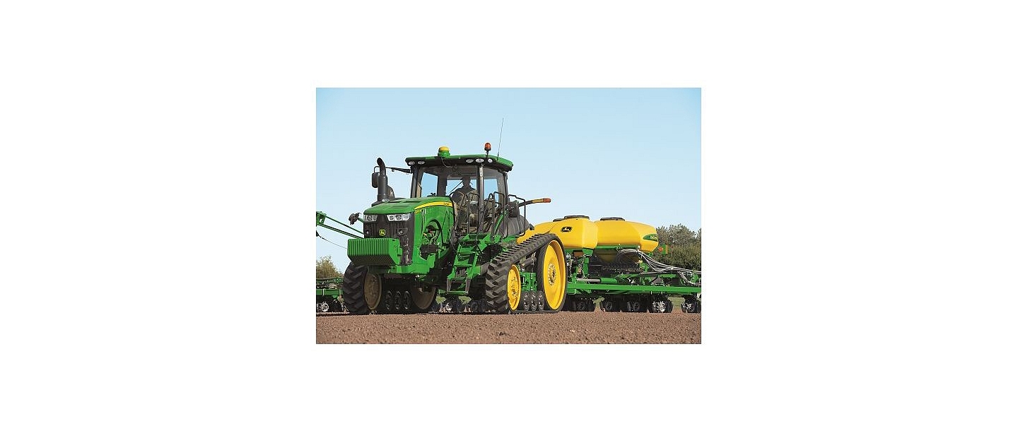 John Deere traktori