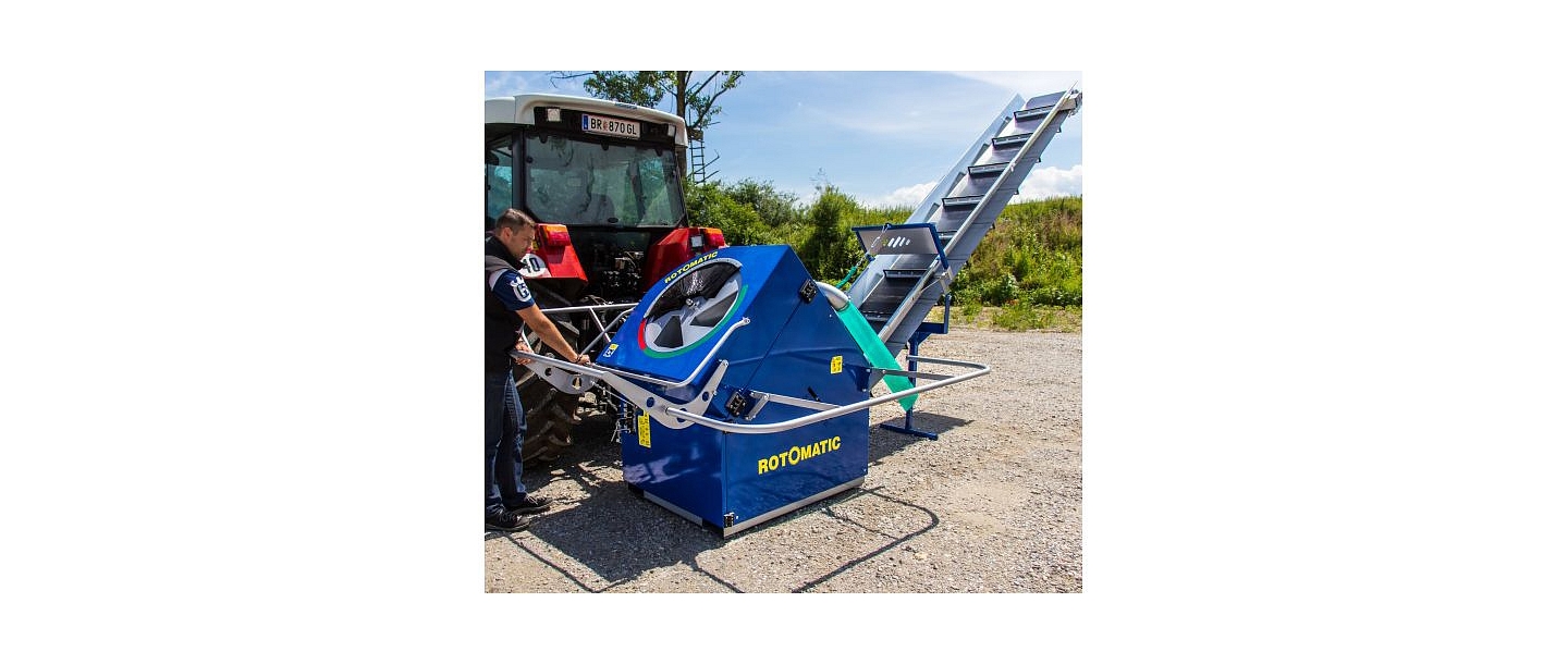 DRUM WOOD CUTTING TABLE WITH ROTOMATIC CONVEYOR