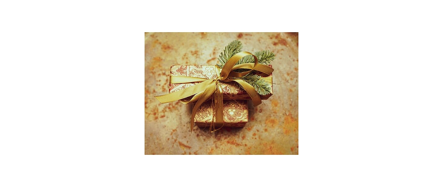 Gift wrapping