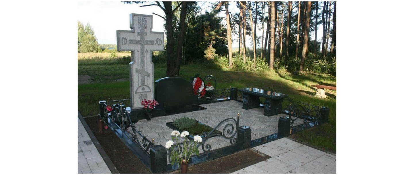 Monuments, exclusive works