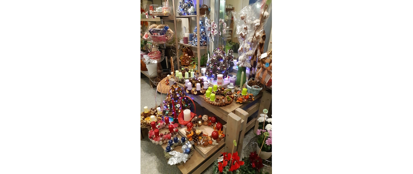 Wreaths, compositions. Flower shop in Baldone Meldra