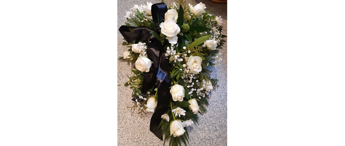 Венки. Цветочный магазин в Балдоне Мелдра