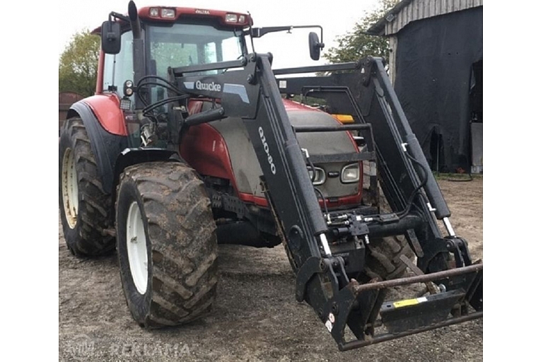 valtra tractor equipment repair, service in Saldus, In Brocēni