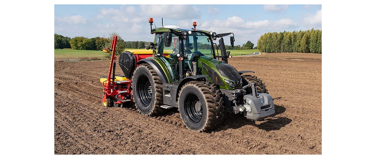  Valtra traktortehnikas remonts, serviss Saldū, Brocēnos