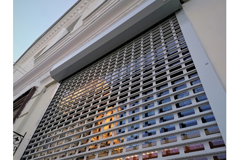 Aizsargžalūzijas, markīzes Refleksol