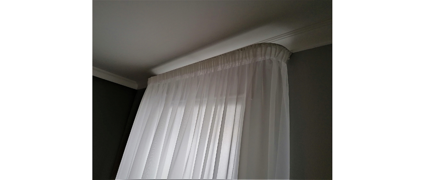 Day curtains
