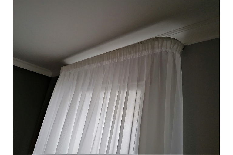 Day curtains
