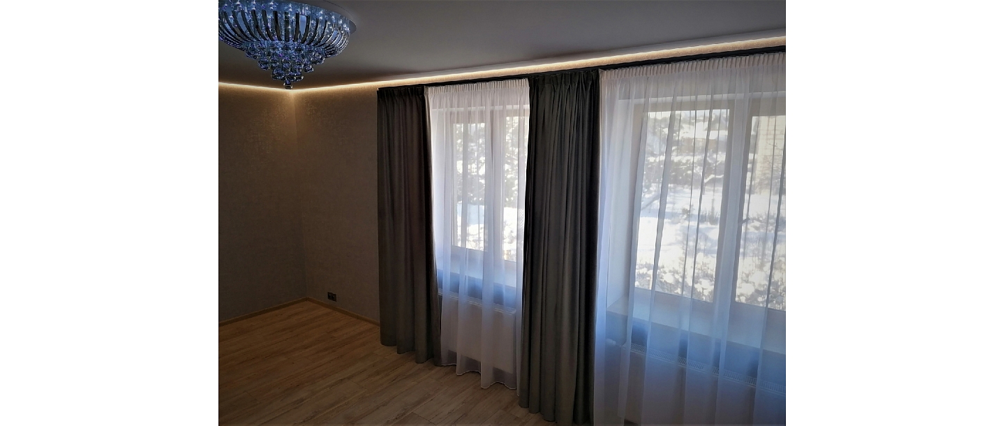 Day night curtains