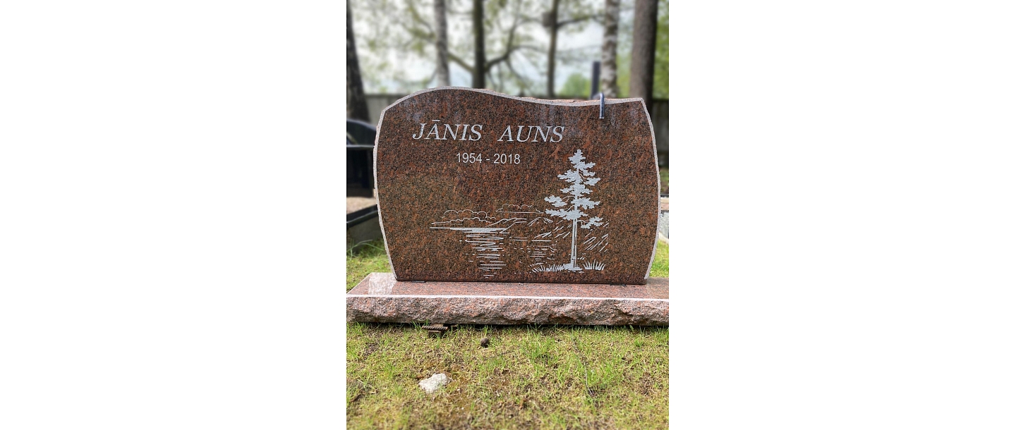 Černovs un Co, LTD, Tombstones in Jurmala 
