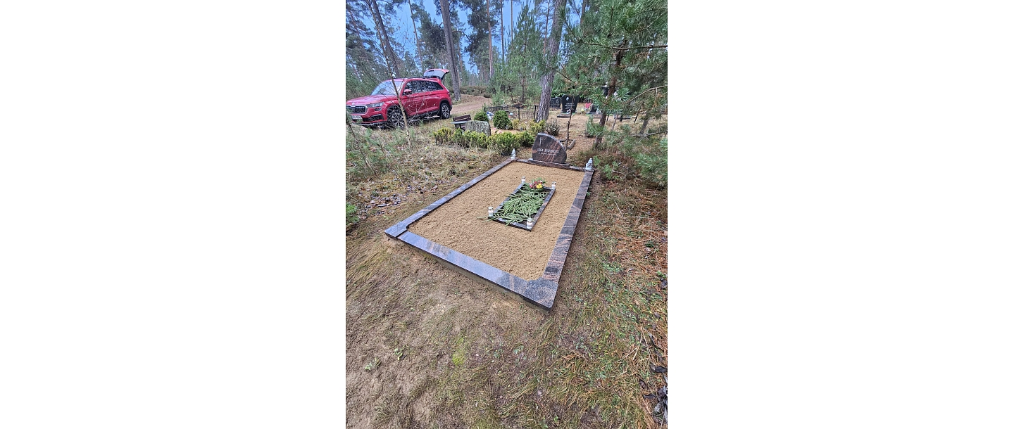 kapu pieminekļu mazgāšana