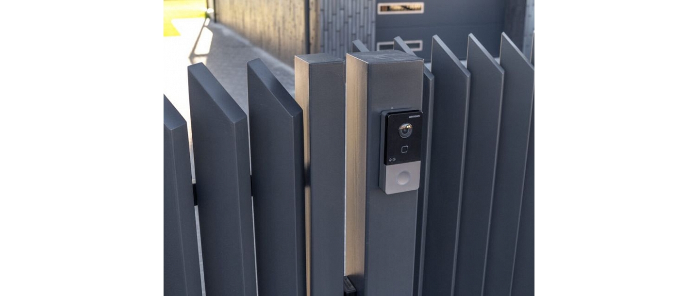 металлические заборы