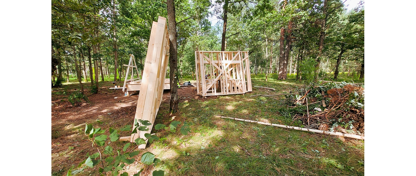 modern wooden houses