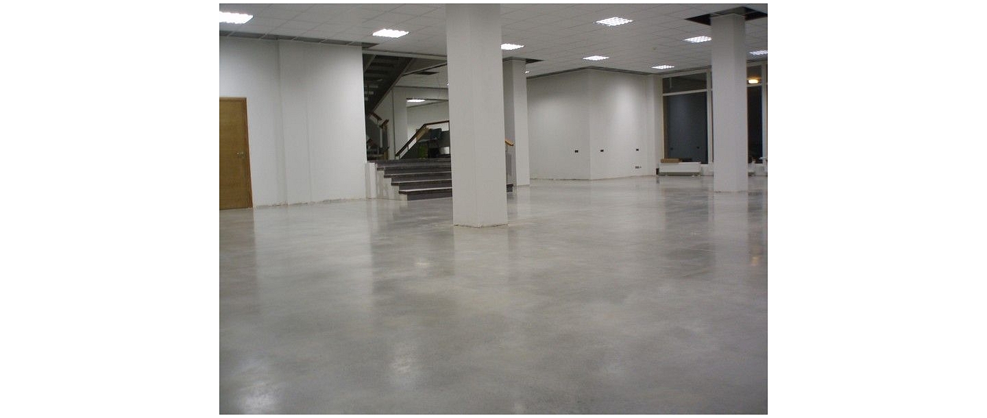 Betona grīdas ieklāšana