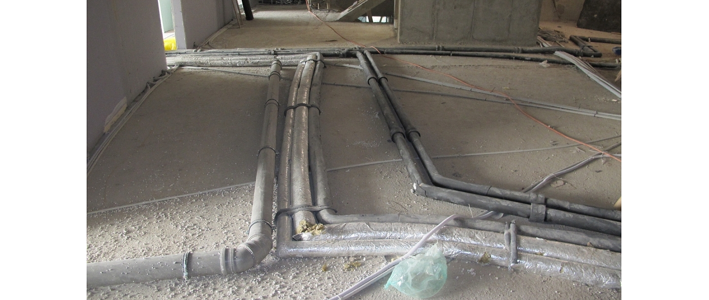 Engineering communication in the floors