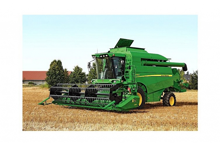 JOHN DEERE harvesters