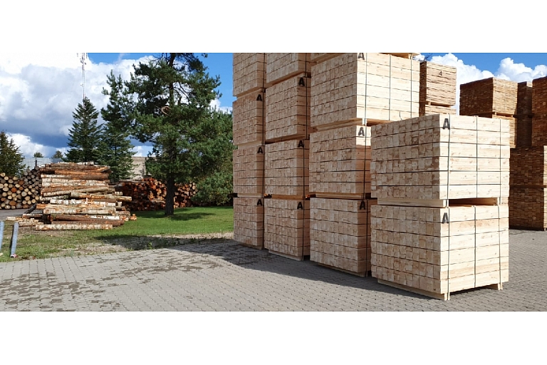Logging company in Kurzeme