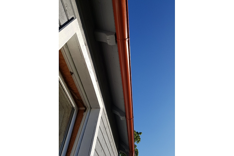 Roof works