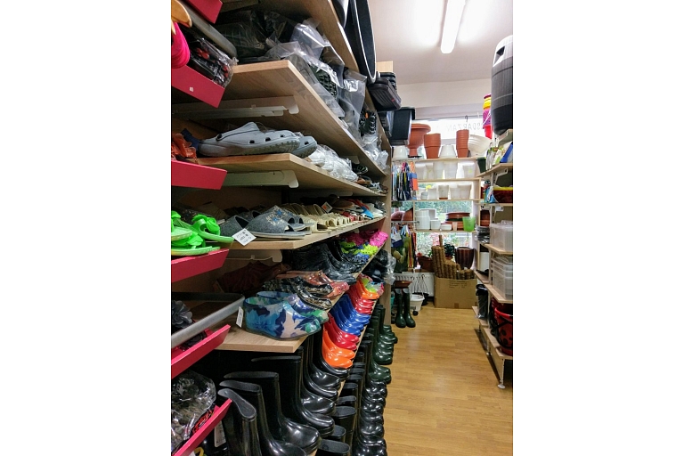 Sale of horticultural goods