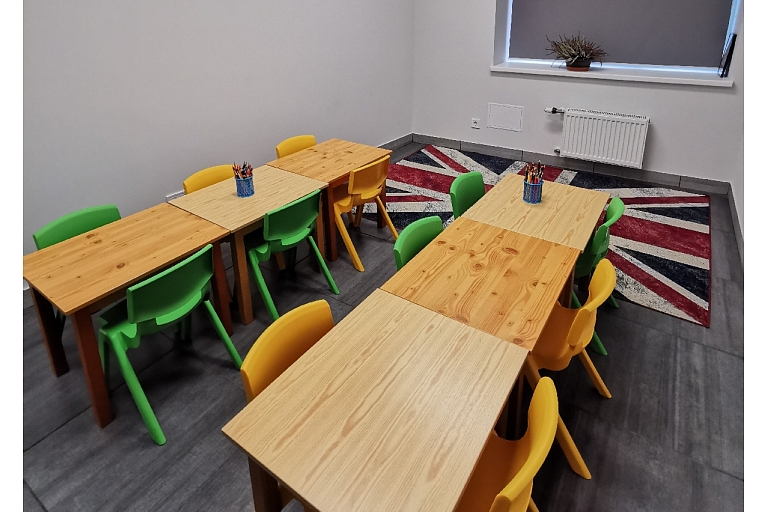 Skrivanek Valodu skola